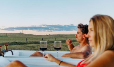 Rest Private Escape At BoxGrove - Darwin Tourism 0
