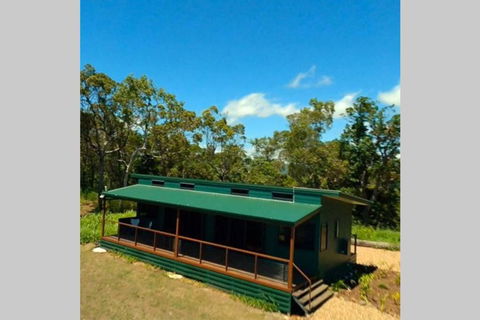 Ridge Cabin - Stunning Views - 5km From Neighbours - Darwin Tourism 0