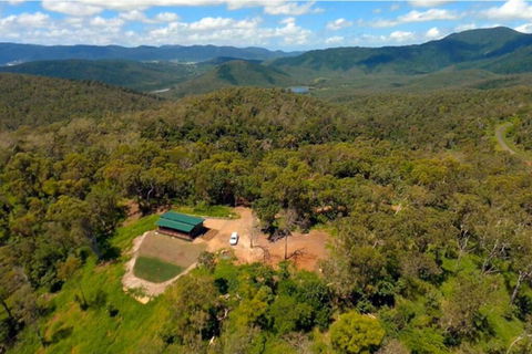 Ridge Cabin - Stunning Views - 5km From Neighbours - Darwin Tourism 3