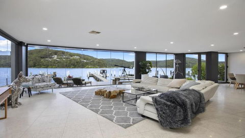 Riptides Booker Bay -Waterfront Apartment, Walk To Shops & Cafes - Darwin Tourism 0