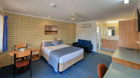 Riverland Motor Inn - Darwin Tourism 2