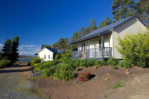 Riversdale Estate Cottages - Darwin Tourism 2