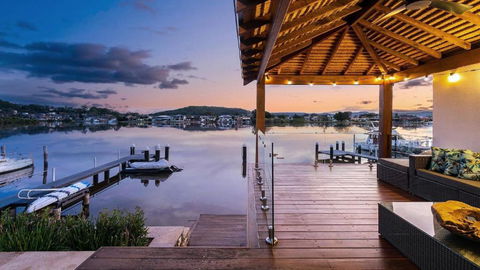 Riverside Retreat - Absolute Waterfront - Darwin Tourism 0