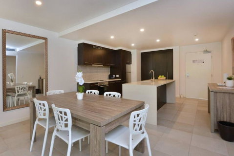 Resort-style Swim Out - A True Tropical Oasis - Darwin Tourism 3