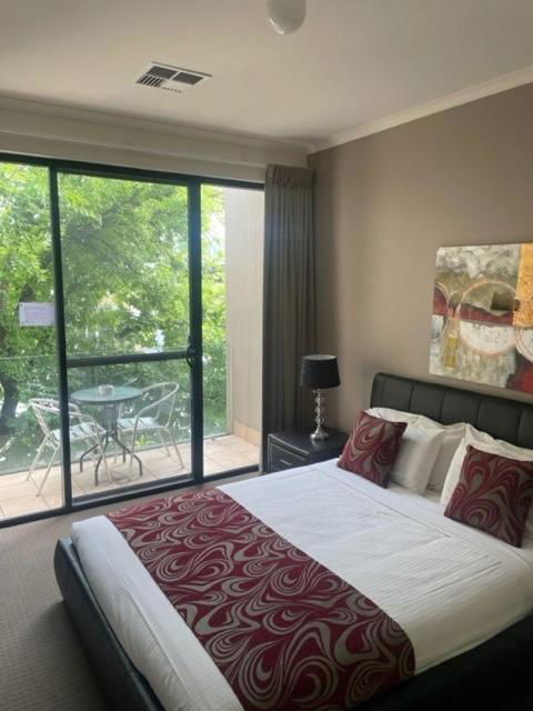 RNR Sturt Holiday Home - Darwin Tourism 0