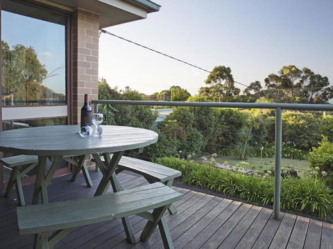 Roanjoka Dromana - Darwin Tourism 0