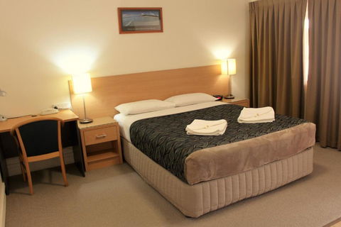 Rockhampton Palms Motor Inn - Darwin Tourism 1