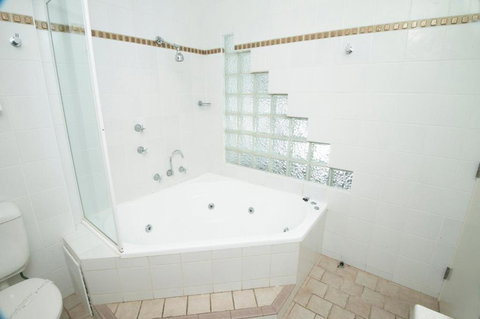 Rockpool Motor Inn - Darwin Tourism 3