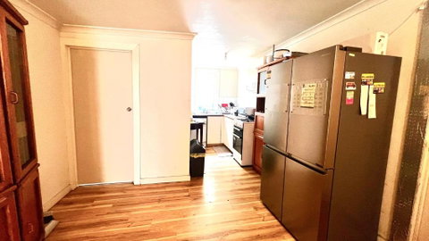 Room Near To Melbourne Airport & Train Station - Darwin Tourism 2