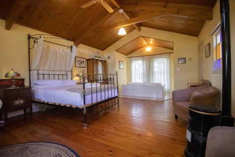 Rose Petal Cottage - Darwin Tourism 0