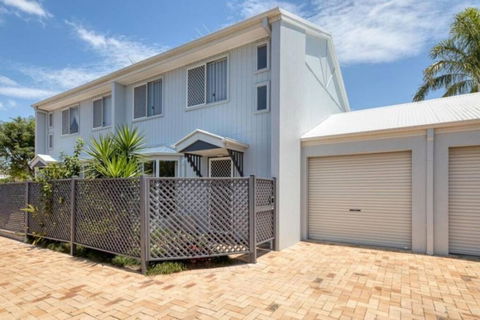 Rosella Rise! - Darwin Tourism 0