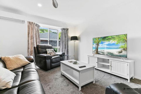 Rosella Rise! - Darwin Tourism 3