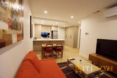 Ruby Red, 1Bd 1Bth Apt - Woden CBD - Darwin Tourism 0