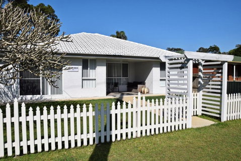 Rudder House - Darwin Tourism 0