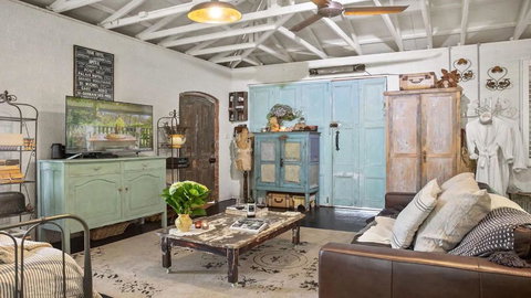 Saint Eloi Le Studio - Darwin Tourism 3