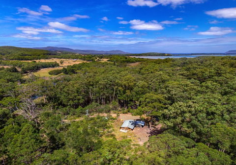 Saintys Creek Cottage - Darwin Tourism 0