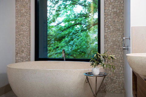 Saltus Luxury In Hepburn - Darwin Tourism 2