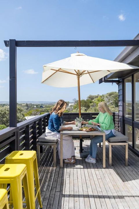 Salty Breeze - Darwin Tourism 1