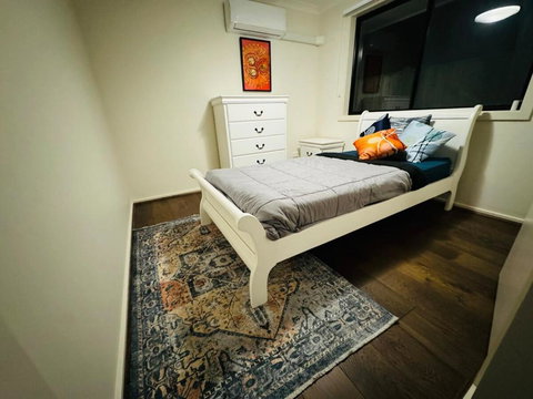 Sanctuary Lakes Holiday House - Darwin Tourism 2