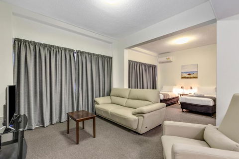 Rockhampton Riverside Central Hotel Official - Darwin Tourism 3