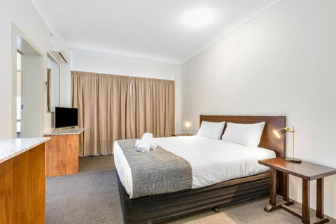 Rockhampton Riverside Central Hotel Official - Darwin Tourism 2