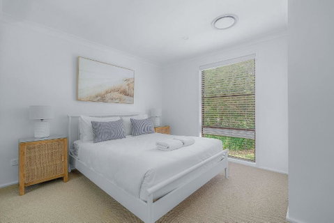 Sandalwood At Huskisson - Darwin Tourism 0