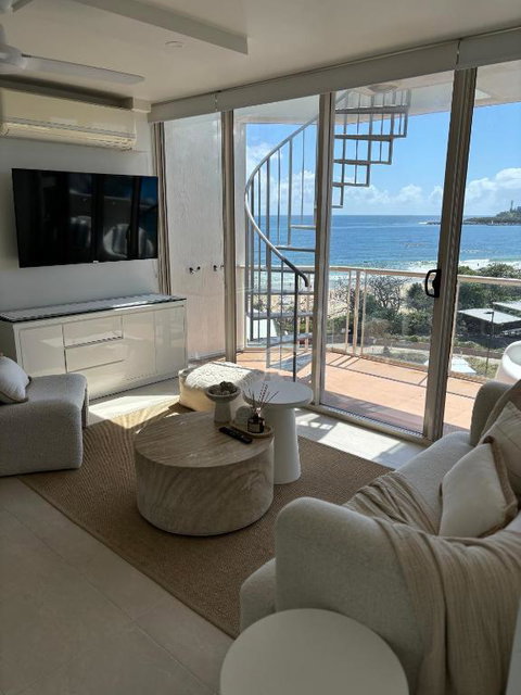 Sandbox Mooloolaba Beach - Darwin Tourism 0