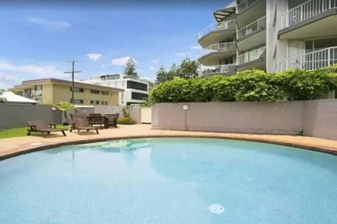 Sandown - Hosted By Burleigh Letting - Darwin Tourism 0