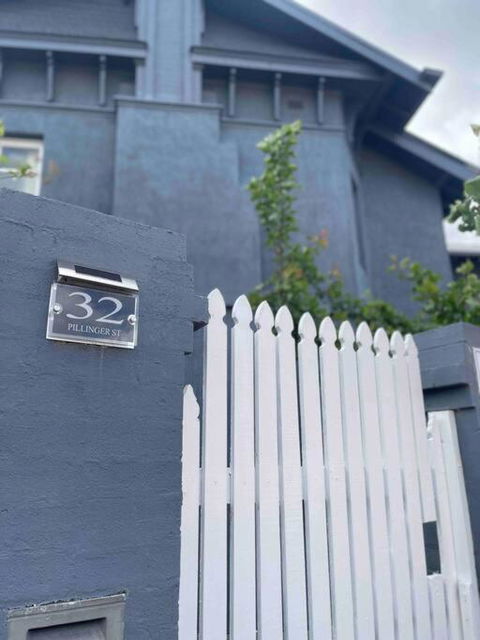 Sandy Bay Escape - Darwin Tourism 3