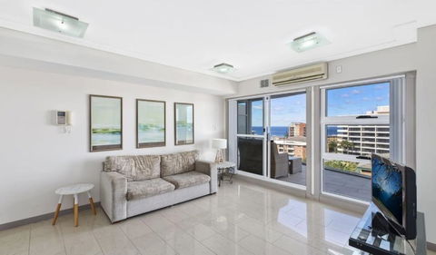 Sandy Cove Apartment The Entrance 48b - Darwin Tourism 2