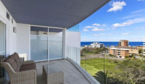 Sandy Cove Apartment The Entrance 48b - Darwin Tourism 0