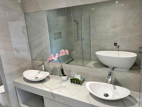 Sixty Six Boutique Apartments - Darwin Tourism 2