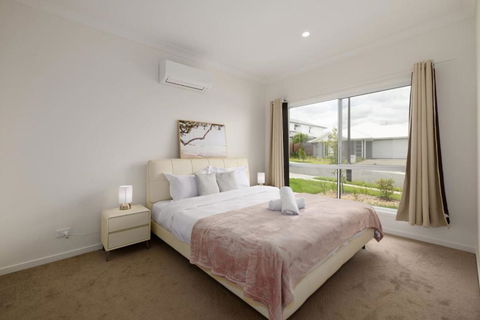 Spacious 4BR Modern Home By Parks And Forest - Darwin Tourism 2