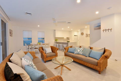 Beachview Villa 7 Plantation House - Darwin Tourism 2