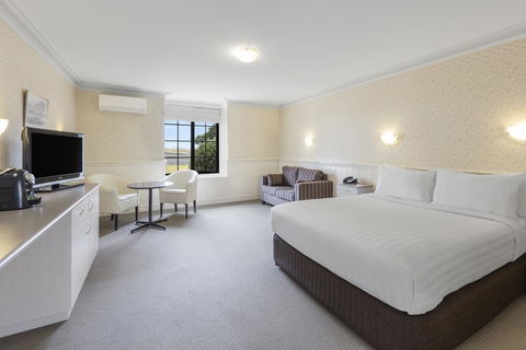 Best Western Olde Maritime Motor Inn - Darwin Tourism 3