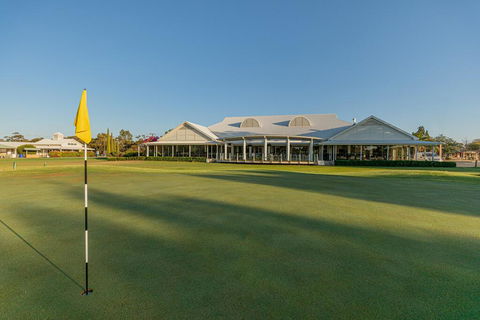 Big River Golf & Country Club - Darwin Tourism 1