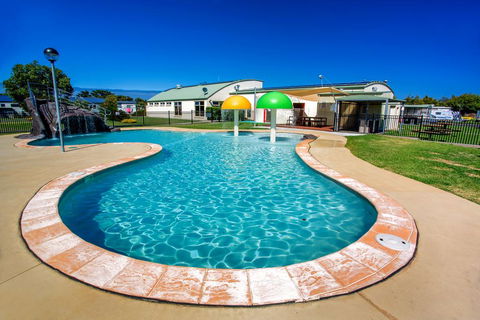 BIG4 NRMA Warrnambool Riverside Holiday Park - Darwin Tourism 1