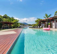 Blue Lagoon Lakeside Apartment - Darwin Tourism
