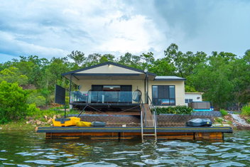 Bungalow 58 Lake Bennett Darwin with Darwin Tourism