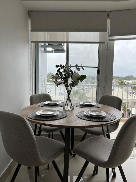 Marina View Holiday Apartment - Beautiful Views - Darwin Tourism 2