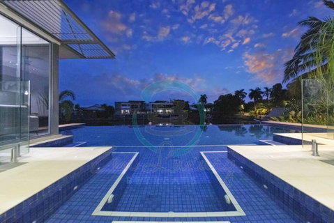 ZenLux: 4BR Bayview Mansion Infinity Pool + Cinema - Darwin Tourism 1