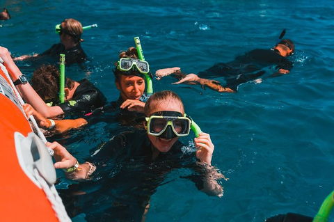 Whitehaven Beach And Hill Inlet Lookout Full-Day Snorkeling Cruise By High-Speed Catamaran - Darwin Tourism 3