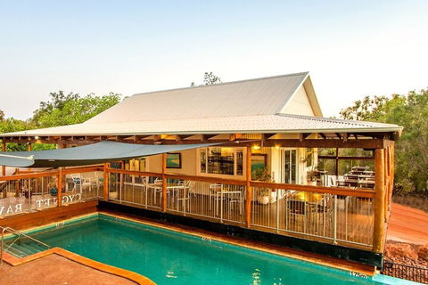 Giant Tides Tour - Cygnet Bay Pearl Farm - Darwin Tourism 3