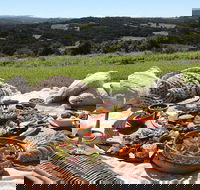 A picnic in Byron Bay - Darwin Tourism