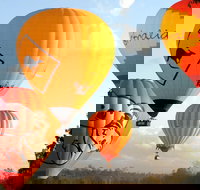 Natural Bridge  Springbrook Waterfalls Tour  Hot Air Balloon with Breakfast - Darwin Tourism