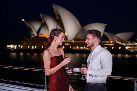 Sydney Harbour Dinner Cruise - Darwin Tourism 3
