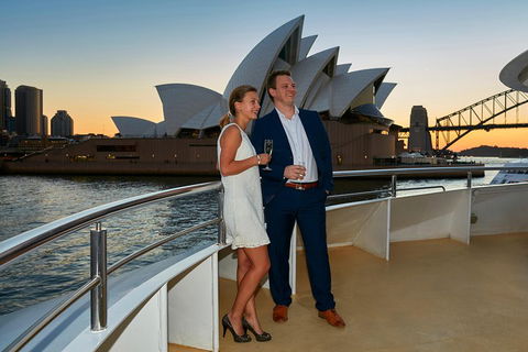 Sydney Harbour Sunset Dinner Cruise - Darwin Tourism 3