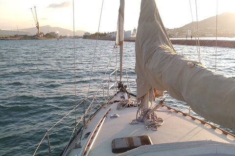 Townsville Small Group Early Morning Sailing Cruise Boat Tour Charter Hire - Darwin Tourism 1