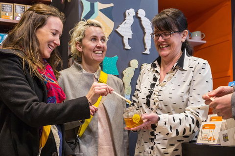 Melbourne Lanes And Arcades Walking Tour - Darwin Tourism 0