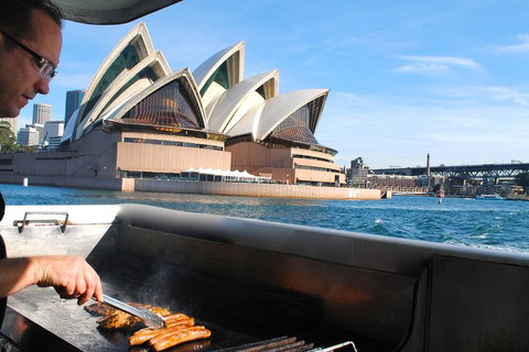Sydney Whale-Watching Cruise Including Lunch Or Breakfast - Darwin Tourism 3